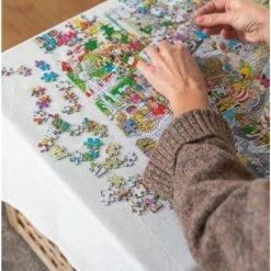 Jumbo Jan Van Haasteren Puzzelbundel - 2 Stuks - De Bibliotheek 1000 Stukjes & Rondje Texel 1000 Stukjes -Puzzels Verkoopwinkel 550x821 2